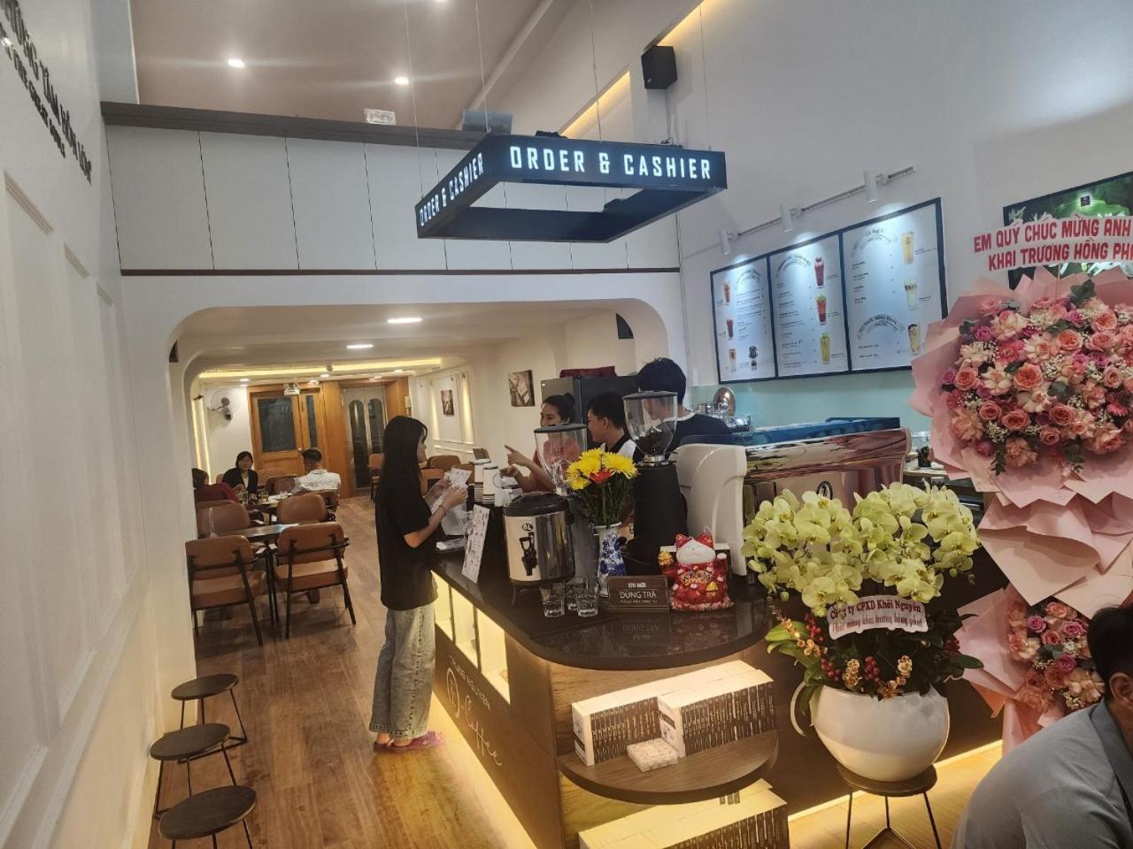 Nha Nghi Cafe E Trung Nguyen Guest house *